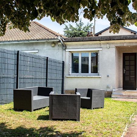 Maisonnette Avec Jardin, Parc Du Chene Lägenhet Bron Exteriör bild